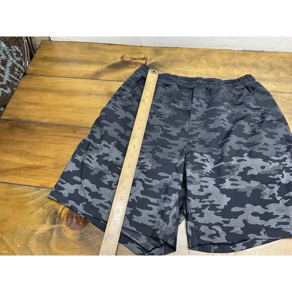 Lululemon Shorts Men’s M Gray Camo Pace Breaker 9" Lined Athletic Running Gym - Picture 9 of 10